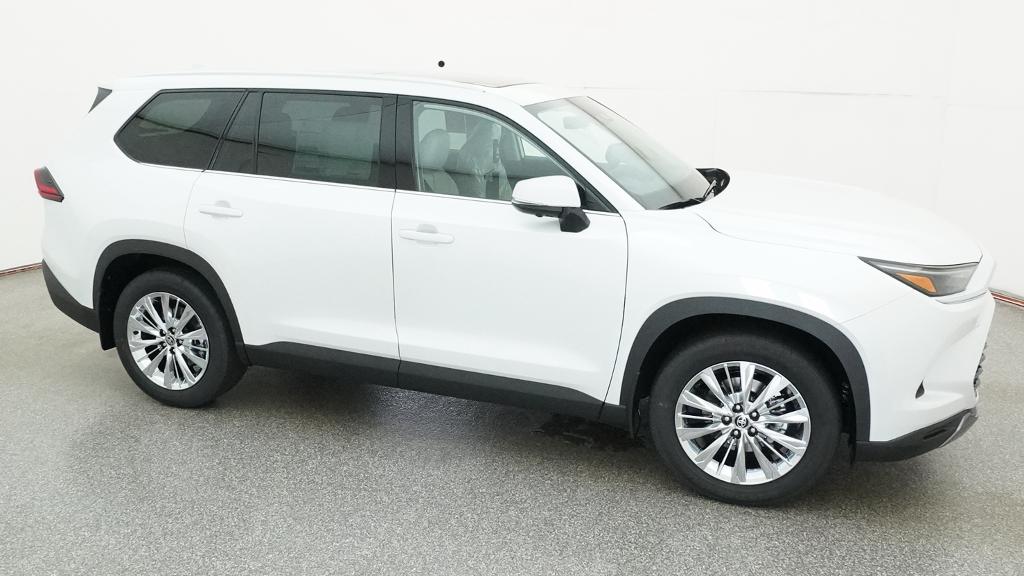 New 2026 Wind Chill Pearl <sup>1</sup> Toyota  Platinum image 12