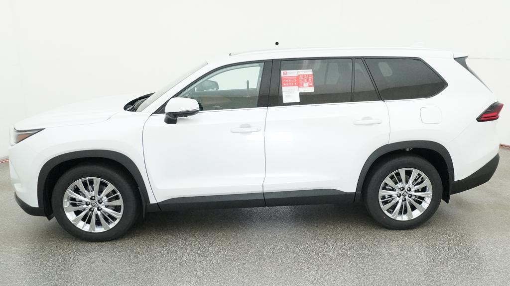 New 2026 Wind Chill Pearl <sup>1</sup> Toyota  Platinum image 3