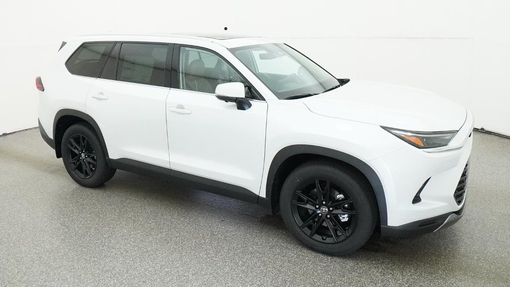 New 2026 Wind Chill Pearl <sup>1</sup> Toyota  Platinum image 33