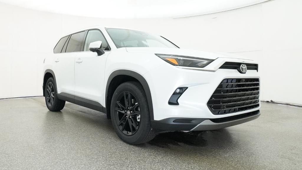 New 2026 Wind Chill Pearl <sup>1</sup> Toyota  Platinum image 30