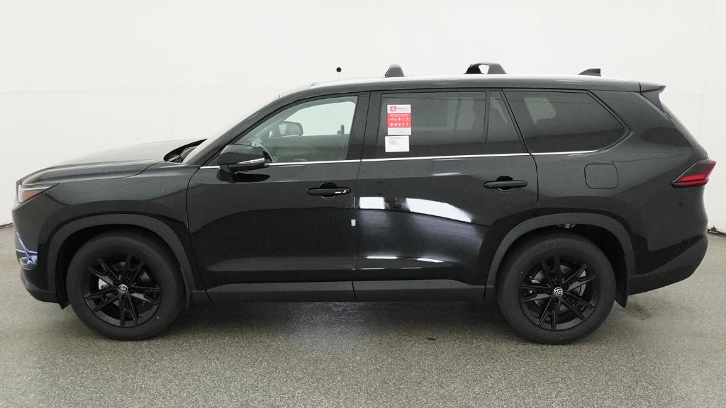 New 2026 Midnight Black Metallic Toyota  Platinum image 21