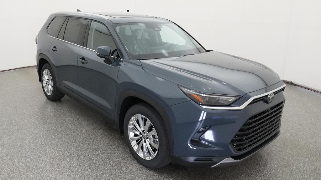 New 2026 Storm Cloud Toyota  Platinum image 19
