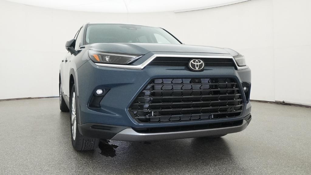 New 2026 Storm Cloud Toyota  Platinum image 5
