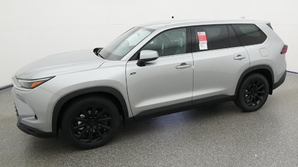 New 2026 Toyota Grand Highlander Hybrid SUV