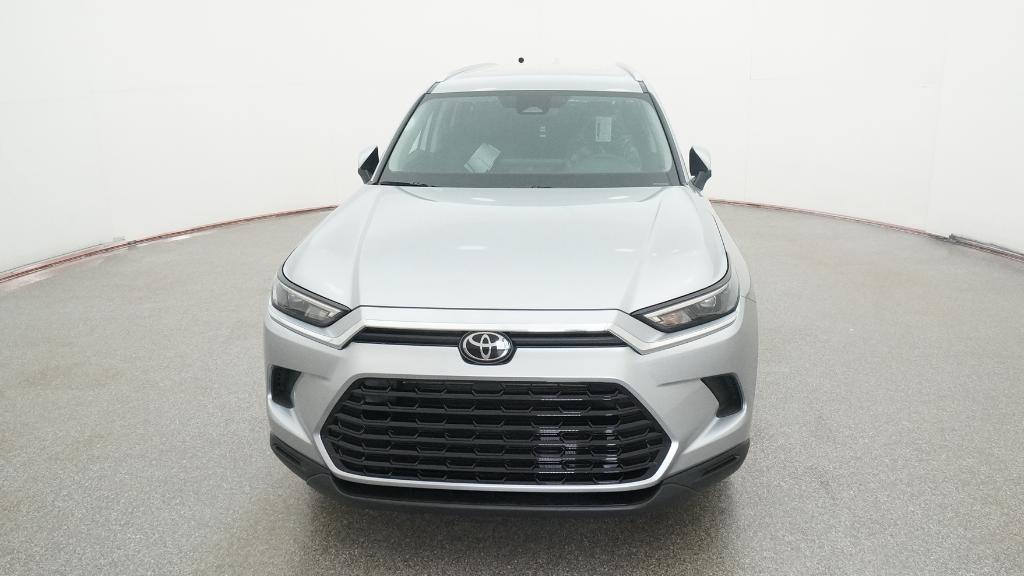 2026 Toyota Grand Highlander Hybrid XLE photo 2