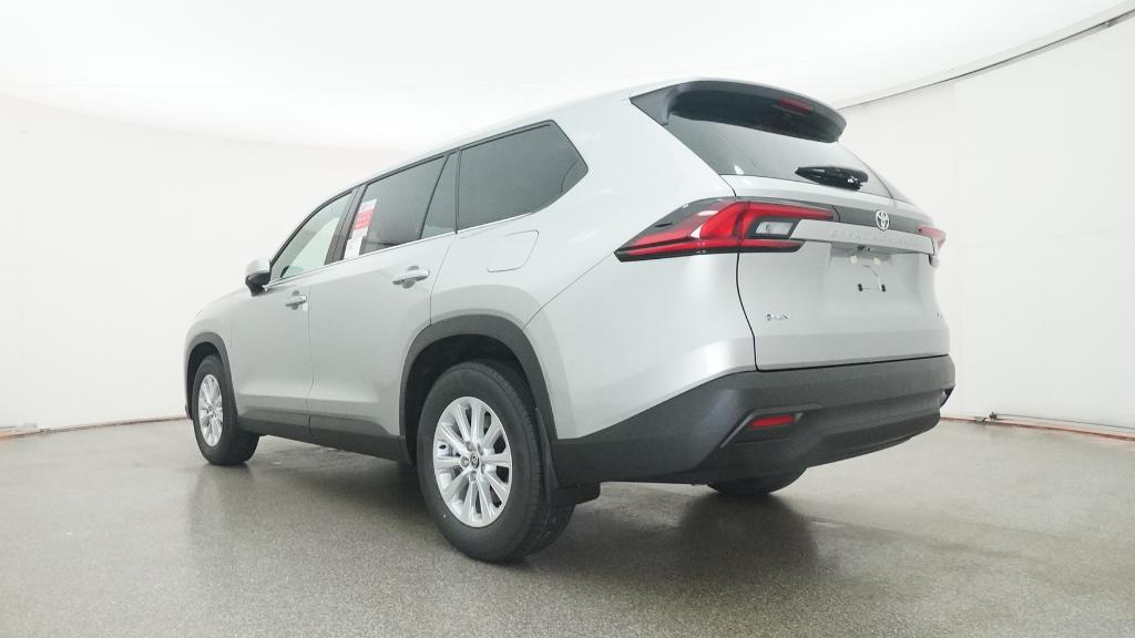 2026 Toyota Grand Highlander Hybrid XLE photo 14