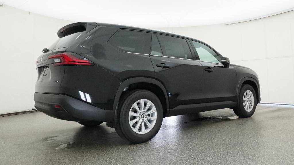New 2026 Toyota Grand Highlander Hybrid SUV