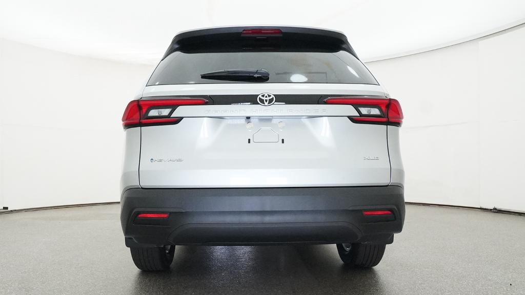 New 2026 Toyota Grand Highlander Hybrid SUV