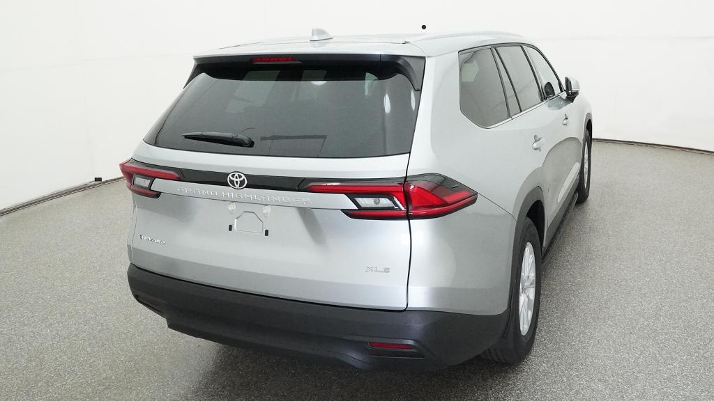 New 2026 Toyota Grand Highlander Hybrid SUV