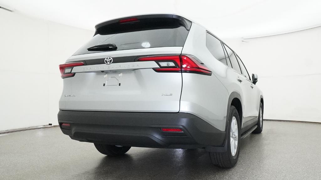 New 2026 Toyota Grand Highlander Hybrid SUV