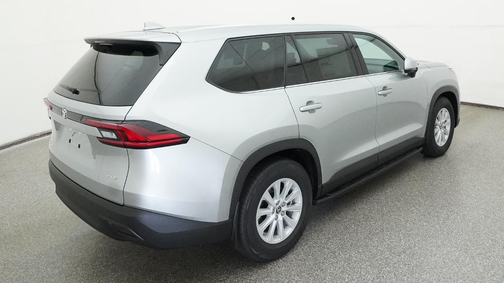New 2026 Toyota Grand Highlander Hybrid SUV