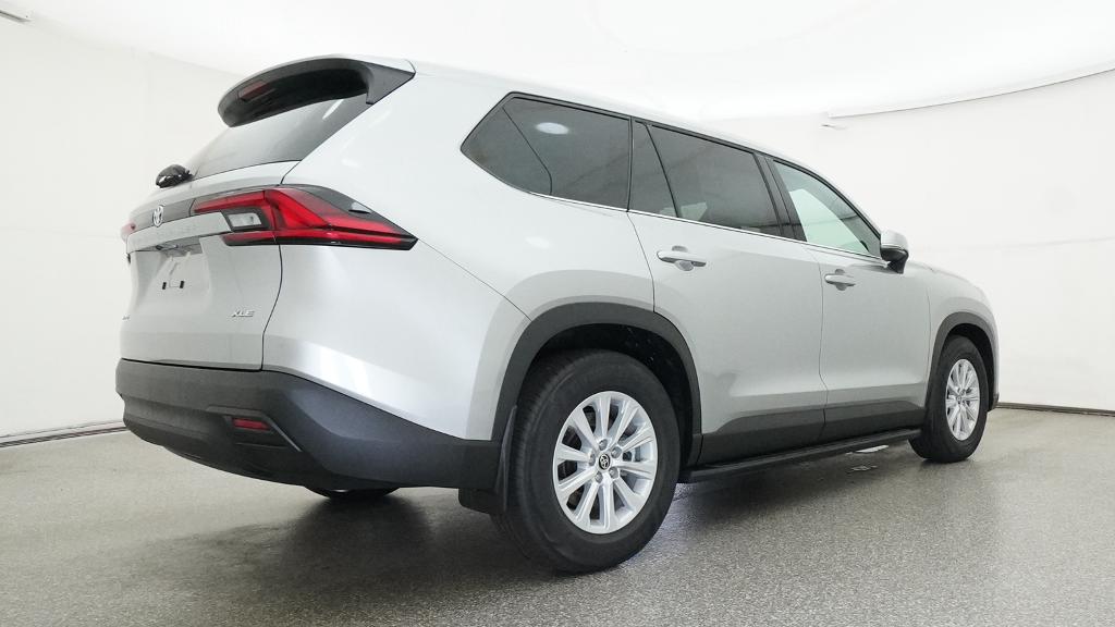 New 2026 Toyota Grand Highlander Hybrid SUV