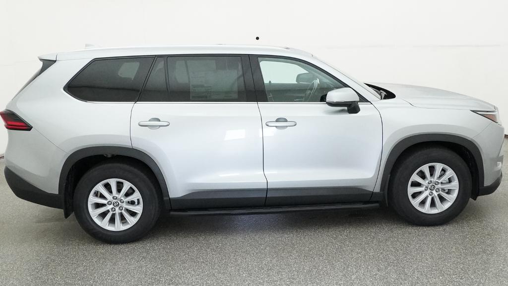 New 2026 Toyota Grand Highlander Hybrid SUV