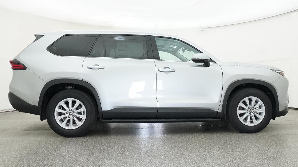 New 2026 Toyota Grand Highlander Hybrid SUV