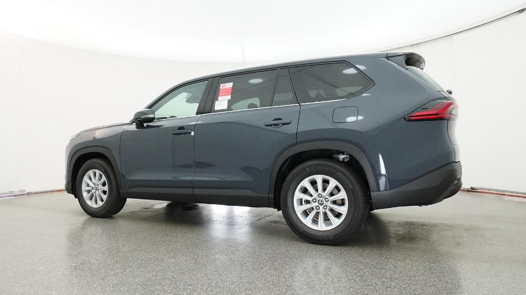 New 2026 Storm Cloud Toyota Hybrid XLE image 24
