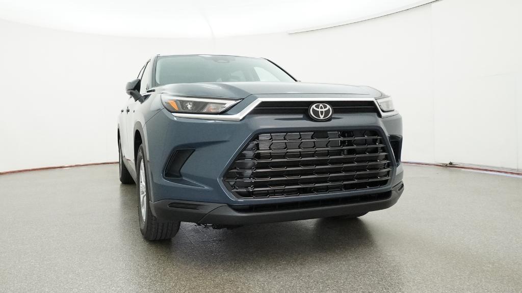 New 2026 Storm Cloud Toyota Hybrid XLE image 27