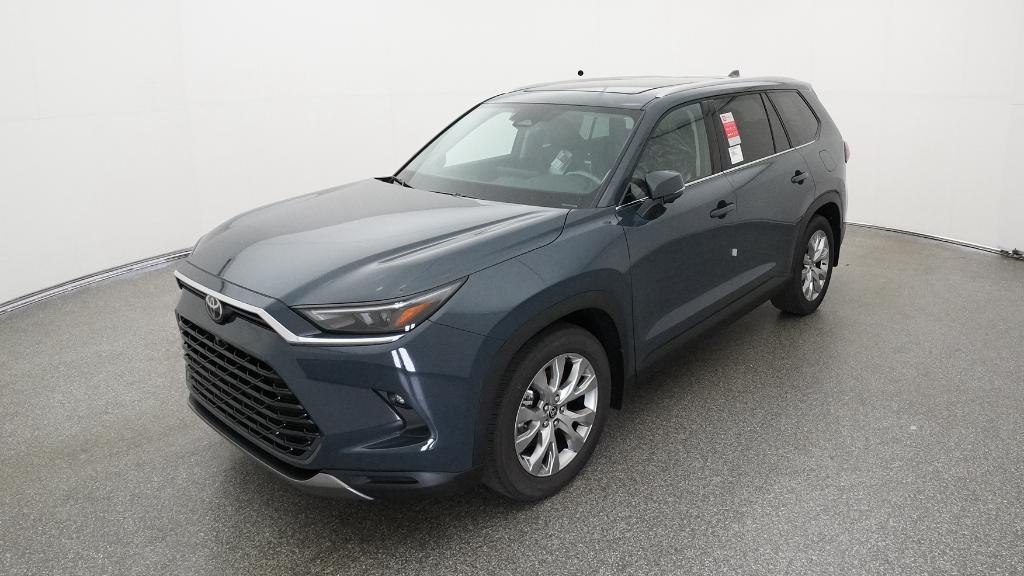 2026 Toyota Grand Highlander Limited's photo