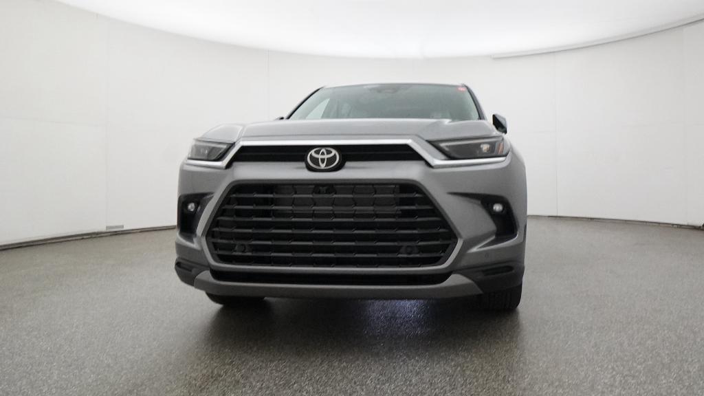 2026 Toyota Grand Highlander Limited - Photo 6