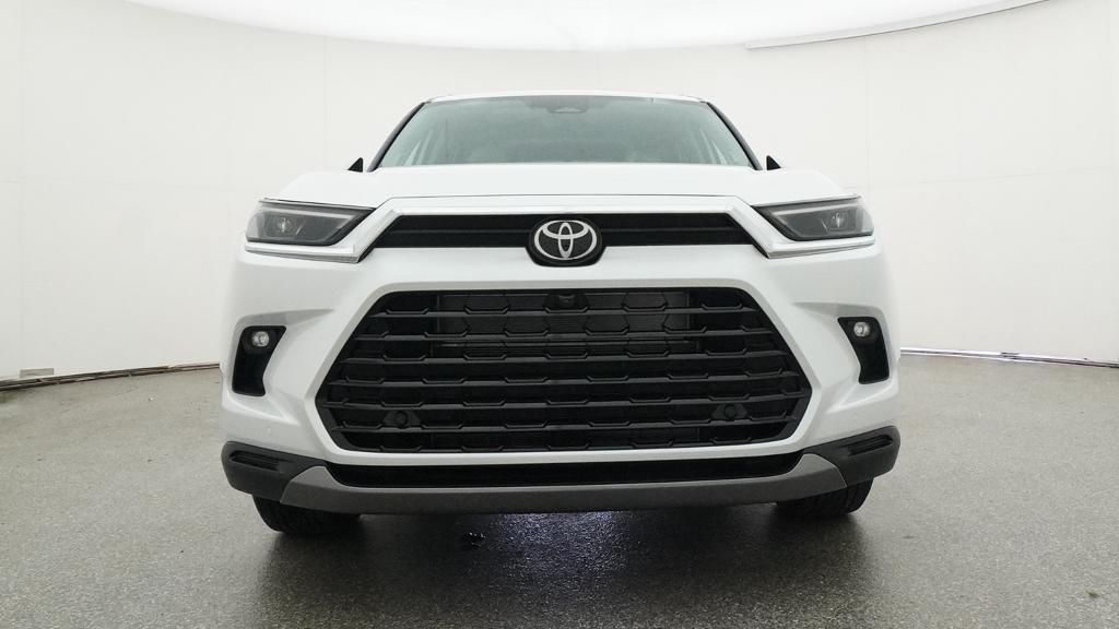 New 2026 Toyota Grand Highlander Hybrid SUV