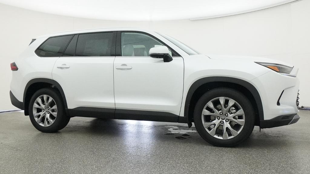New 2026 Toyota Grand Highlander Hybrid SUV