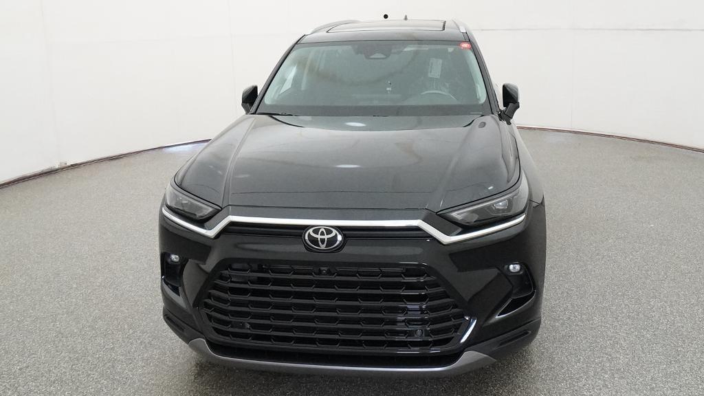 New 2026 Toyota Grand Highlander Hybrid SUV