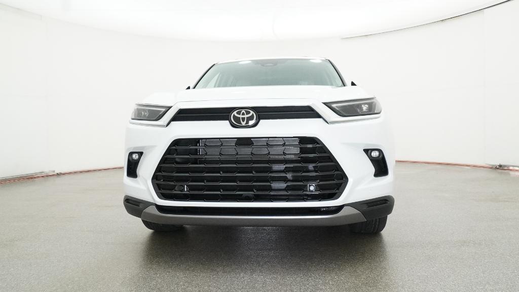 2026 Toyota Highlander Hybrid Limited photo 37
