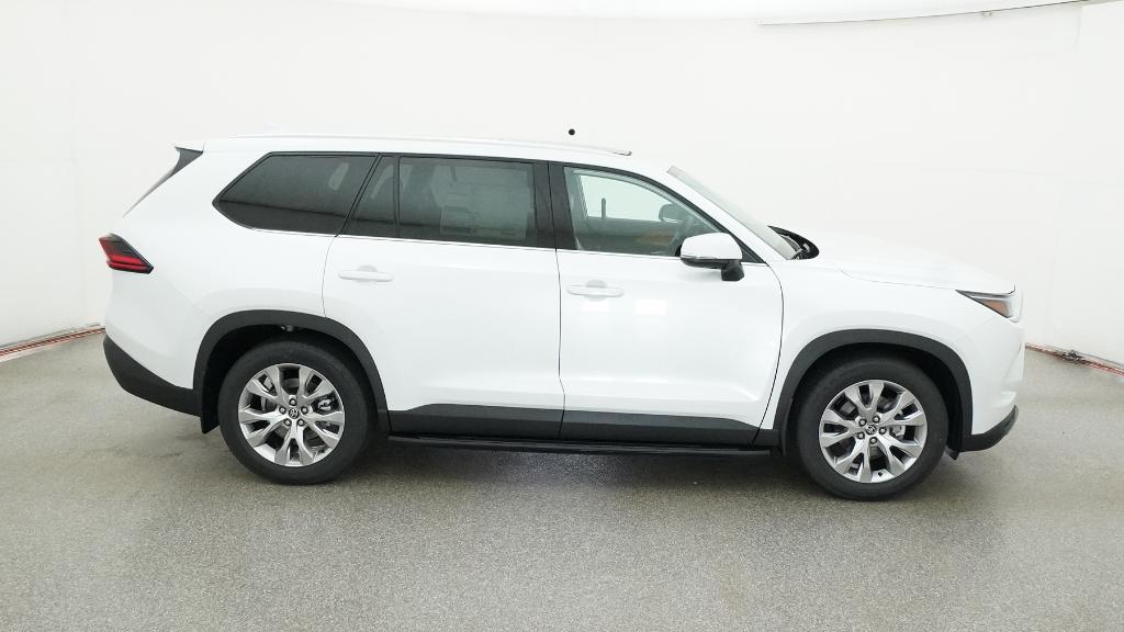2026 Toyota Highlander Hybrid Limited photo 41