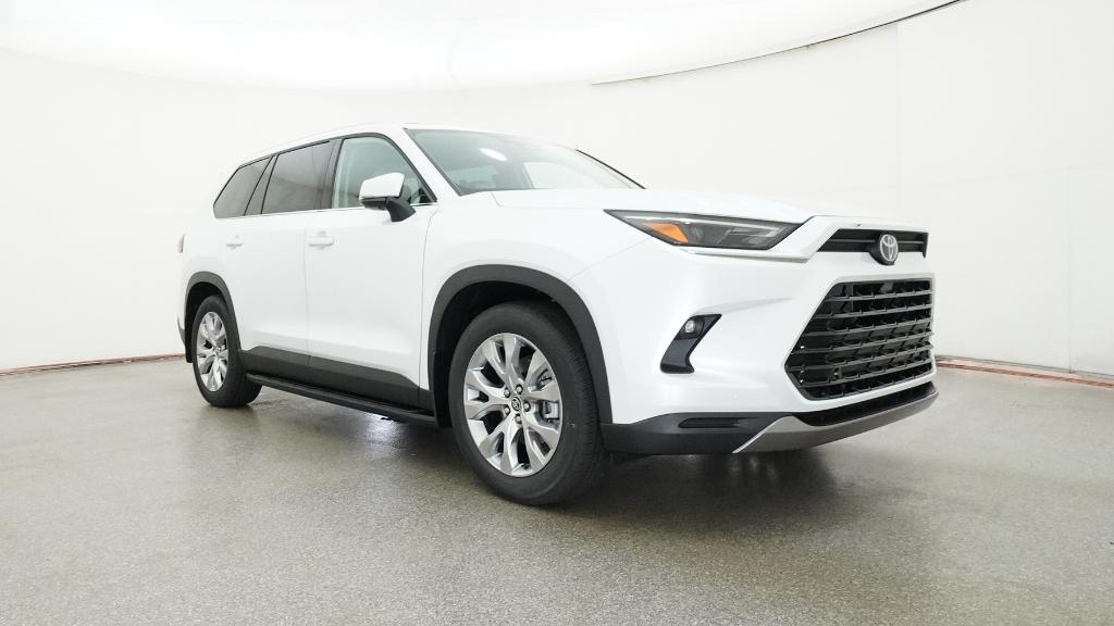 2026 Toyota Highlander Hybrid Limited photo 18
