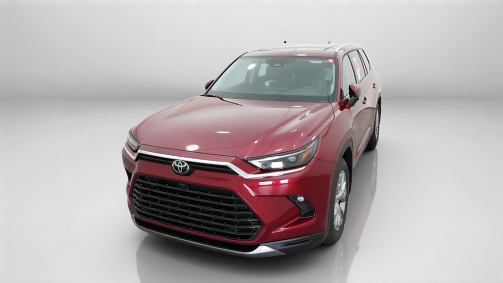 2026 Toyota Grand Highlander HYBRID LIMITED SUV Slide 2