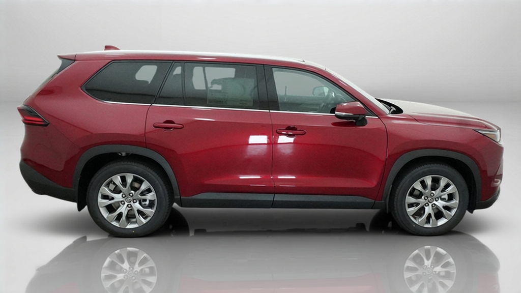 2026 Toyota Grand Highlander HYBRID LIMITED SUV Slide 12