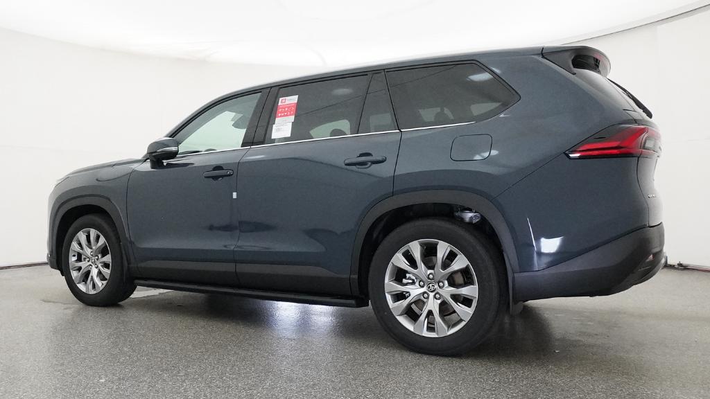 New 2026 Toyota Grand Highlander Hybrid SUV