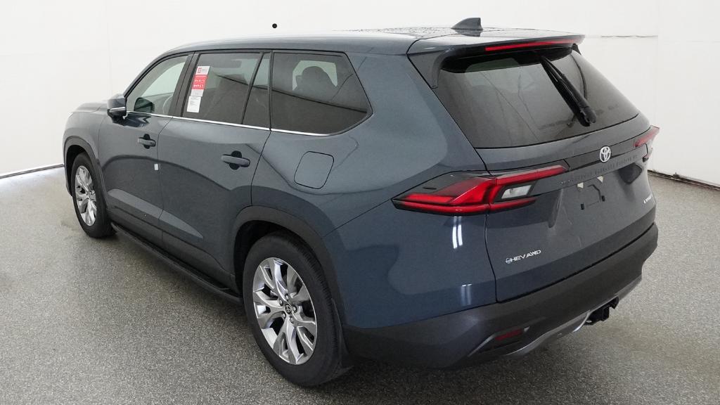 New 2026 Toyota Grand Highlander Hybrid SUV