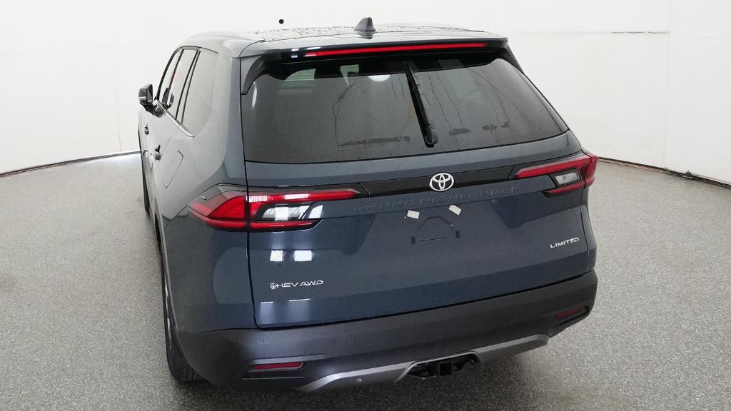 New 2026 Toyota Grand Highlander Hybrid SUV