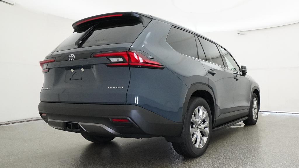 New 2026 Toyota Grand Highlander Hybrid SUV