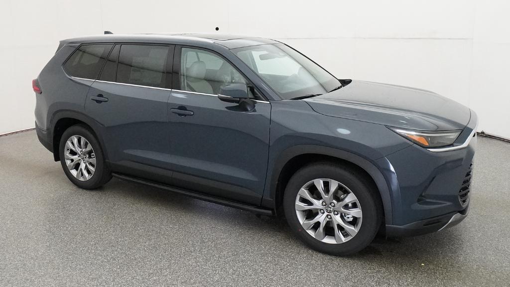 New 2026 Toyota Grand Highlander Hybrid SUV