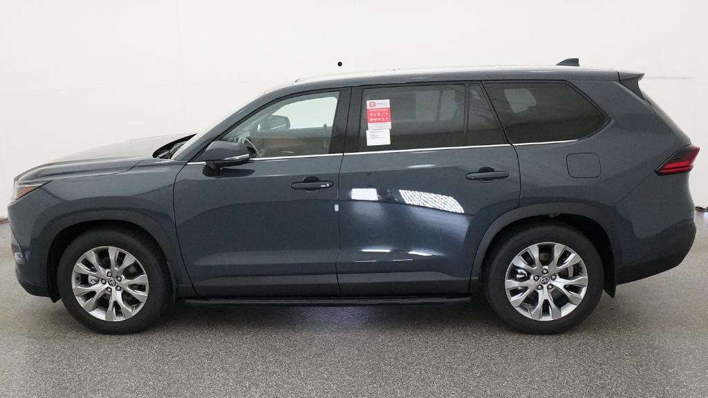 New 2026 Toyota Grand Highlander Hybrid SUV