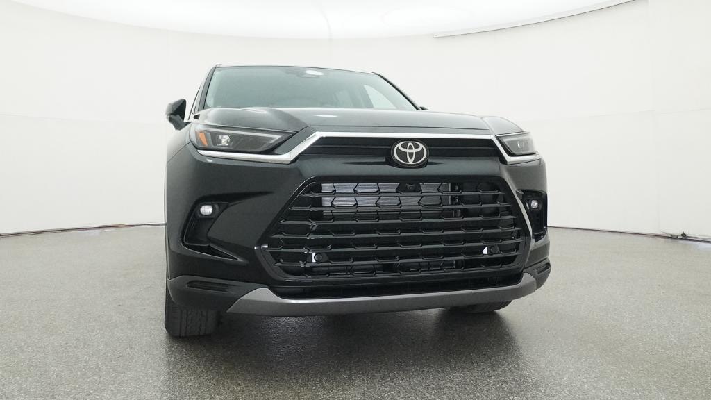 New 2026 Toyota Grand Highlander Hybrid SUV