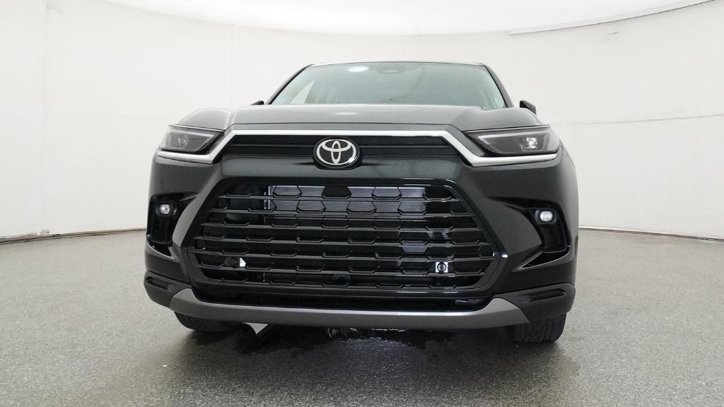 New 2026 Toyota Grand Highlander Hybrid SUV