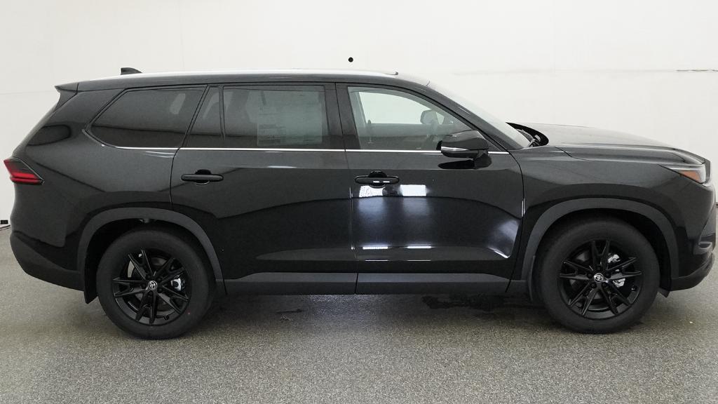 New 2026 Toyota Grand Highlander Hybrid SUV