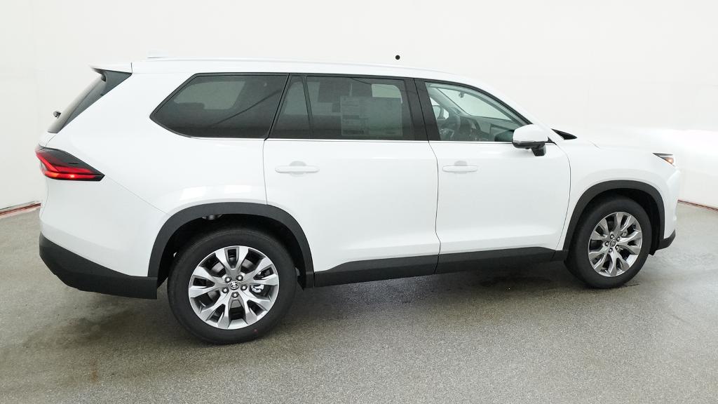 New 2026 Toyota Grand Highlander Hybrid SUV