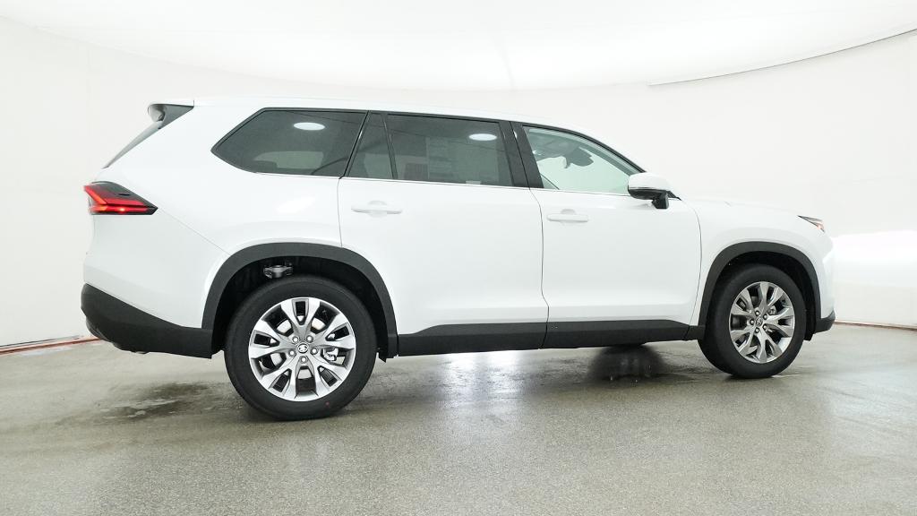 New 2026 Toyota Grand Highlander Hybrid SUV