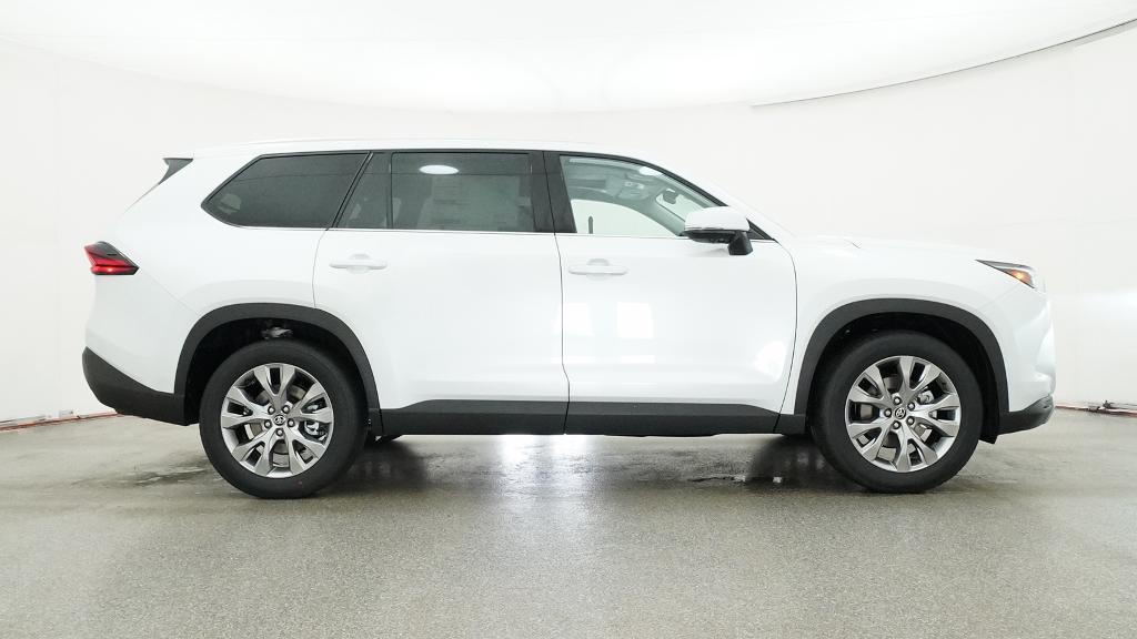 New 2026 Toyota Grand Highlander Hybrid SUV