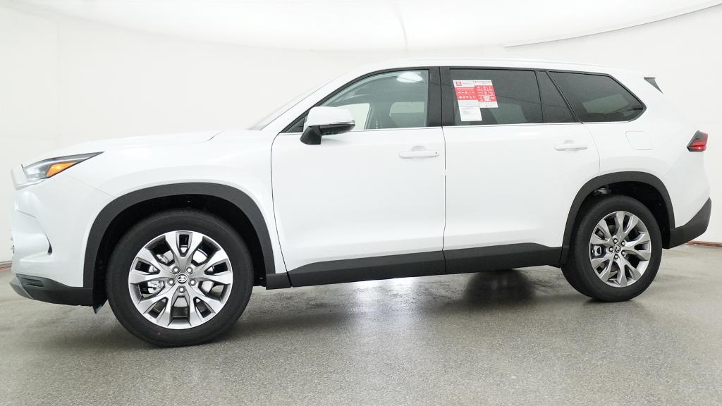 New 2026 Toyota Grand Highlander Hybrid SUV