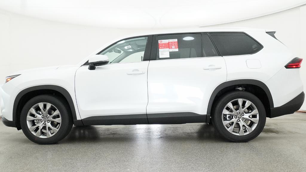 New 2026 Toyota Grand Highlander Hybrid SUV