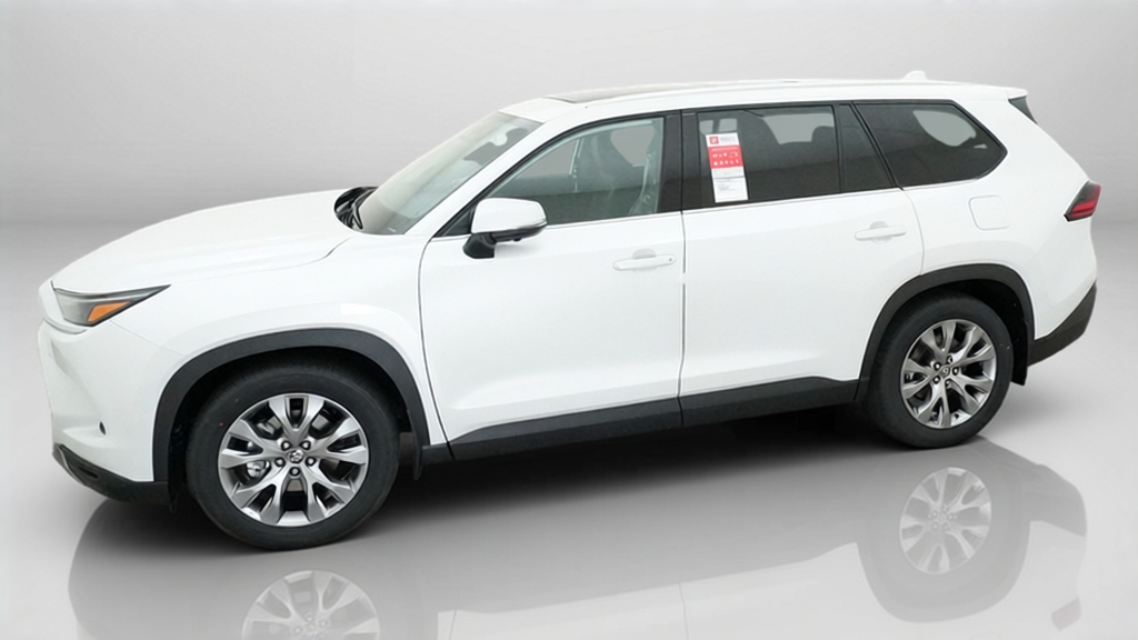 New 2026 Toyota Grand Highlander Hybrid SUV