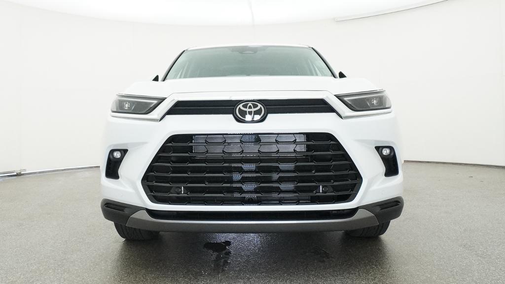 New 2026 Toyota Grand Highlander Hybrid SUV