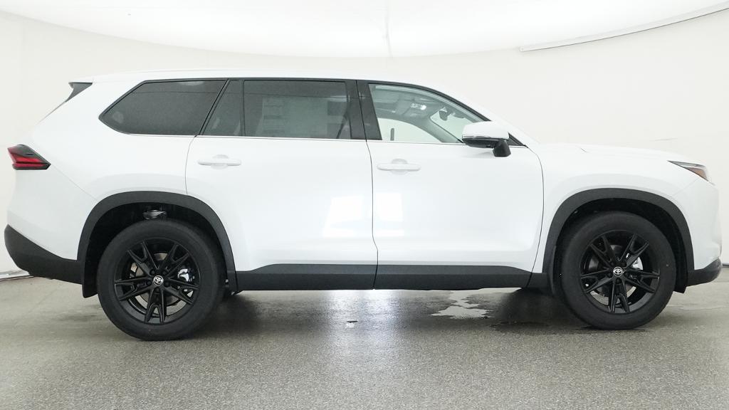 New 2026 Toyota Grand Highlander Hybrid SUV