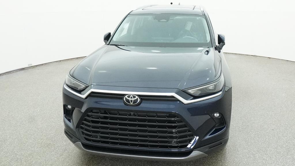 New 2026 Toyota Grand Highlander Hybrid SUV
