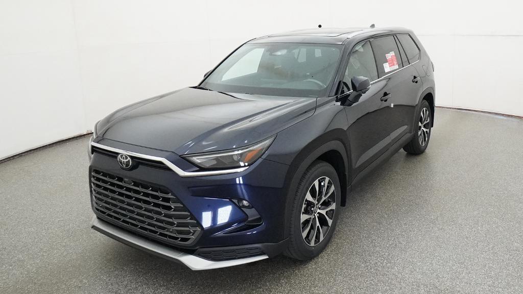 New 2026 Toyota Grand Highlander Hybrid SUV