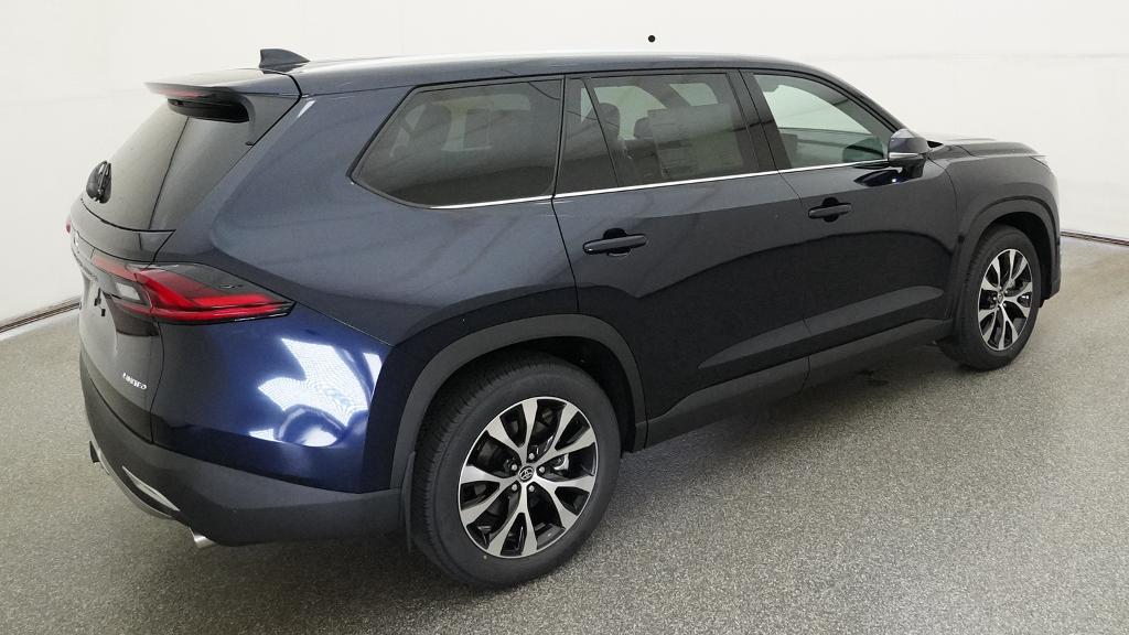 New 2026 Toyota Grand Highlander Hybrid SUV